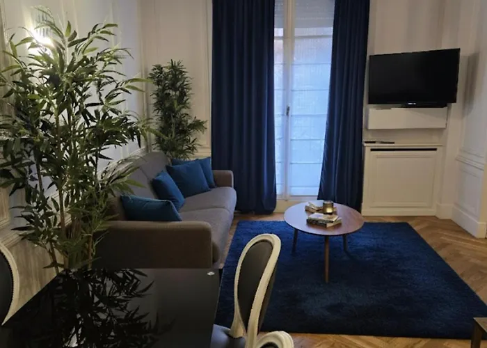 Standing - Champs Elysee דירה פריז