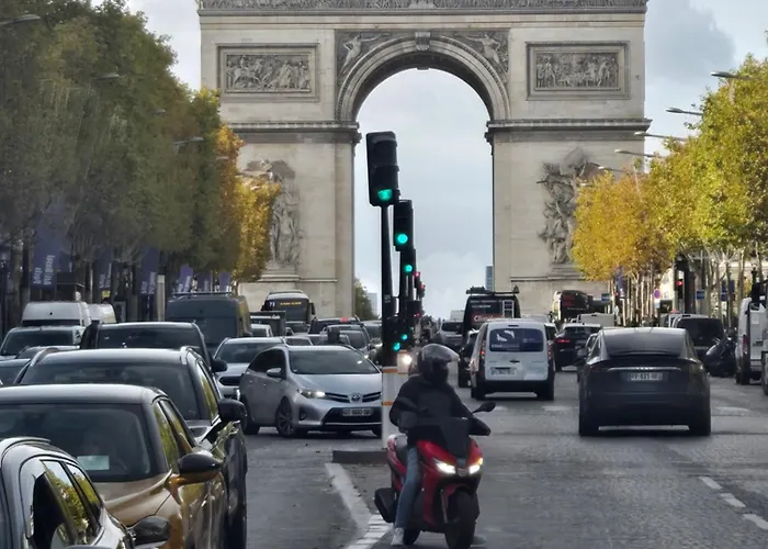 Апартаменты Standing - Champs Elysee