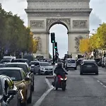 Lejlighed Standing - Champs Elysee