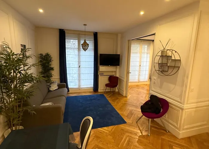 Apartment Standing - Champs Elysee